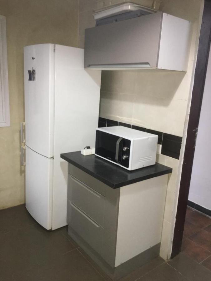 Saly - Villa Kage 6 Chambres -Clim-Wifi-Eau Chaude-Billard-Babyfoot-Ping Pong-Canal - Electricite Non Comprise Esterno foto