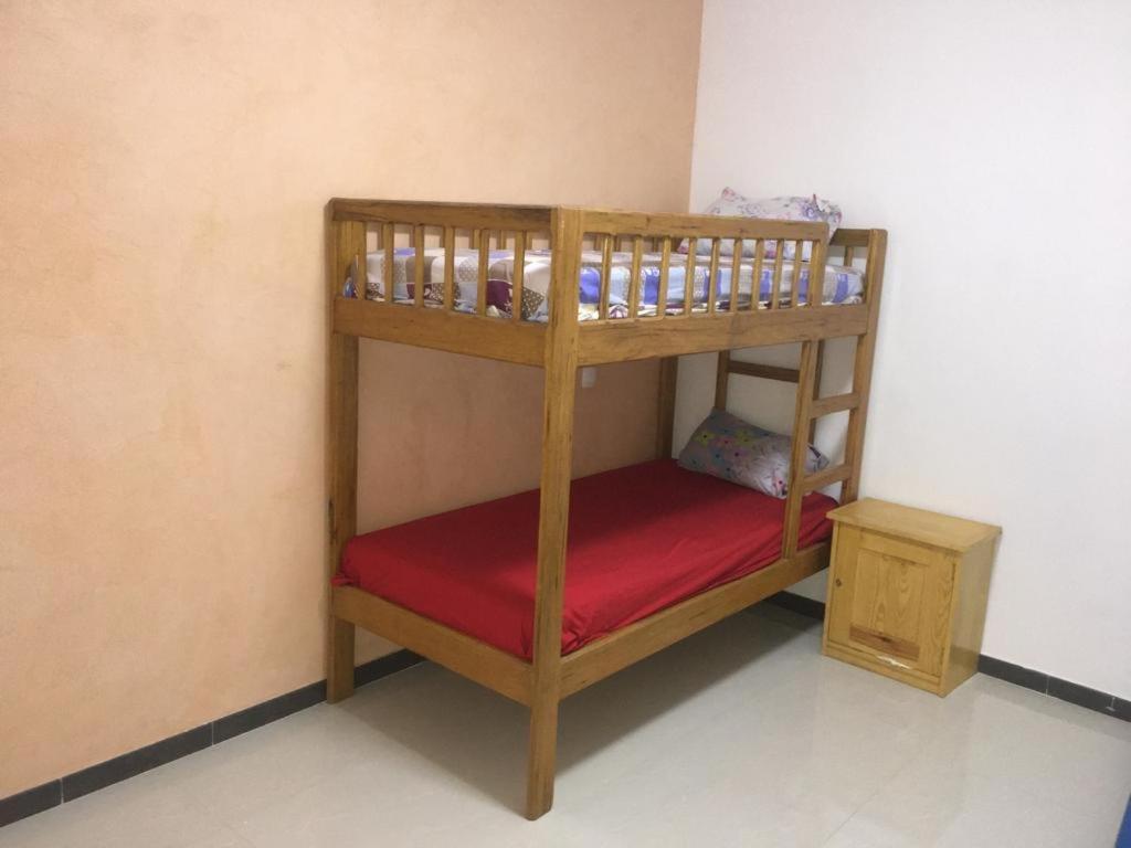 Saly - Villa Kage 6 Chambres -Clim-Wifi-Eau Chaude-Billard-Babyfoot-Ping Pong-Canal - Electricite Non Comprise Esterno foto