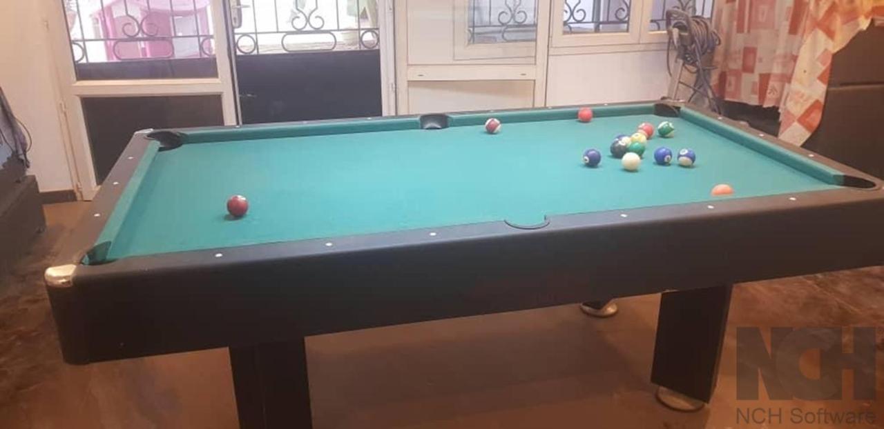 Saly - Villa Kage 6 Chambres -Clim-Wifi-Eau Chaude-Billard-Babyfoot-Ping Pong-Canal - Electricite Non Comprise Esterno foto